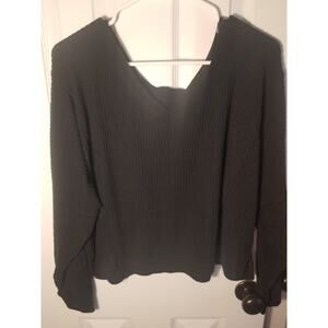 Aeropostale Women's Black Knit V-Neck Crop Sweater Size M Classy Academic